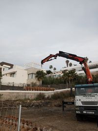 CAMI&Oacute;N GR&Uacute;A EN LA ALQUER&Iacute;A , BENAHAV&Iacute;S